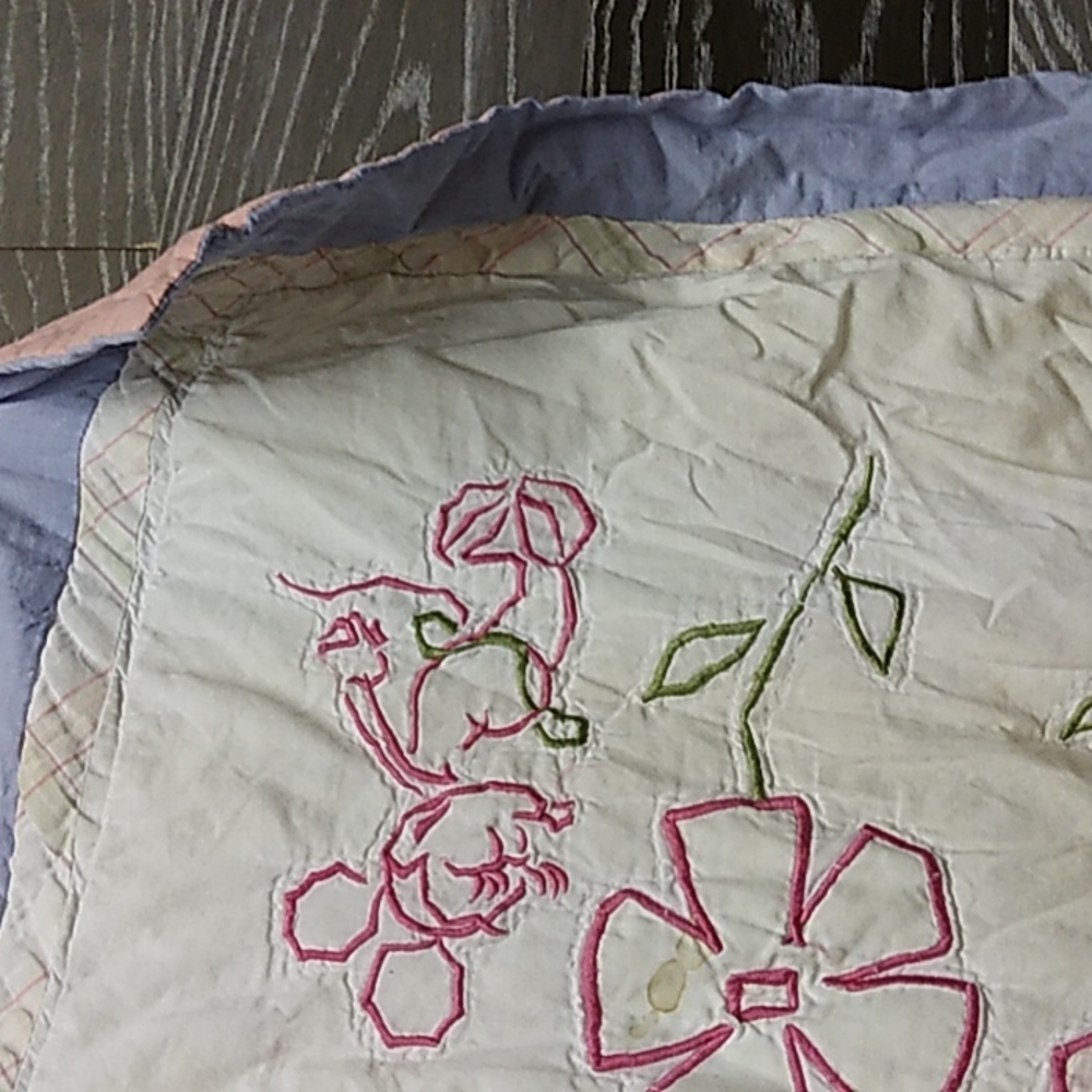 Vintage single floral pillow sham with zippeted top - Picture 5 of 8